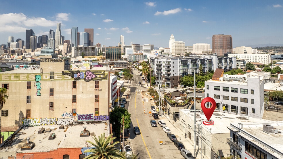 More Photos Of 805 Traction Ave, Los Angeles Showroom For Lease