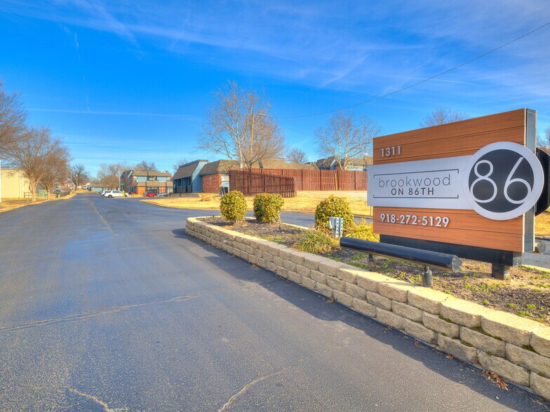 More Photos Of 1311 N Ash Pl, Owasso Apartments For Sale