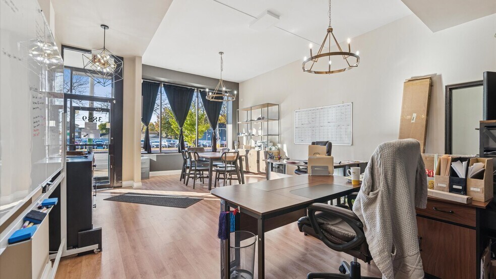 More Photos Of 3839-3843 N Western Ave, Chicago Multifamily For Sale