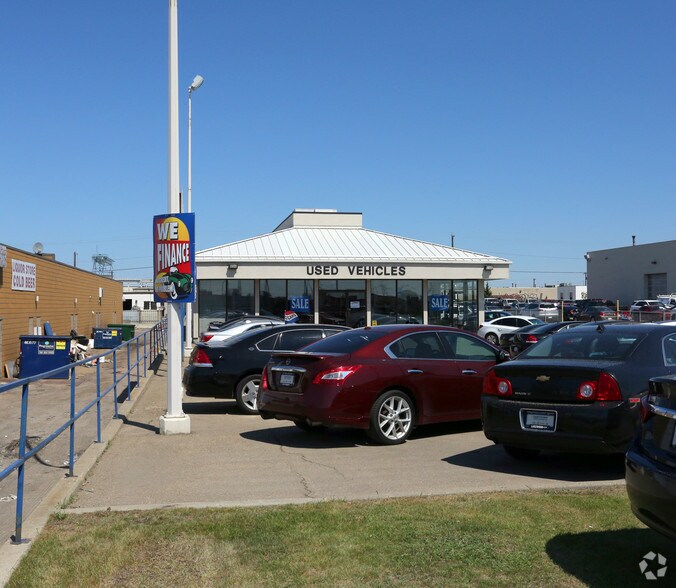 More Photos Of 9150 34th Ave NW, Edmonton Auto Dealership For Sale