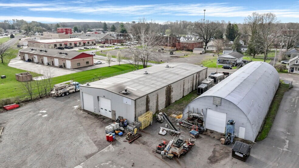 More Photos Of 146 W Borland St, Pickerington Warehouse For Lease