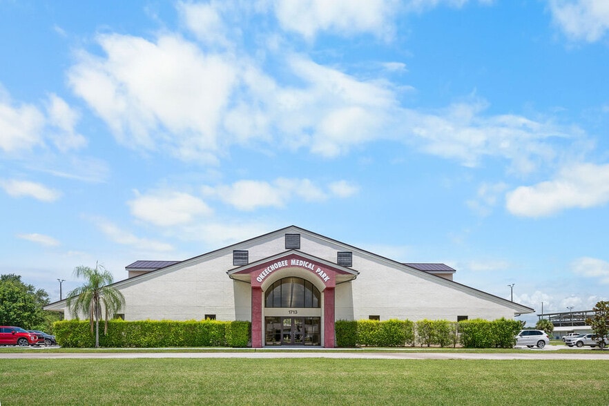 More Photos Of 1713 US Highway 441 N, Okeechobee Medical For Lease