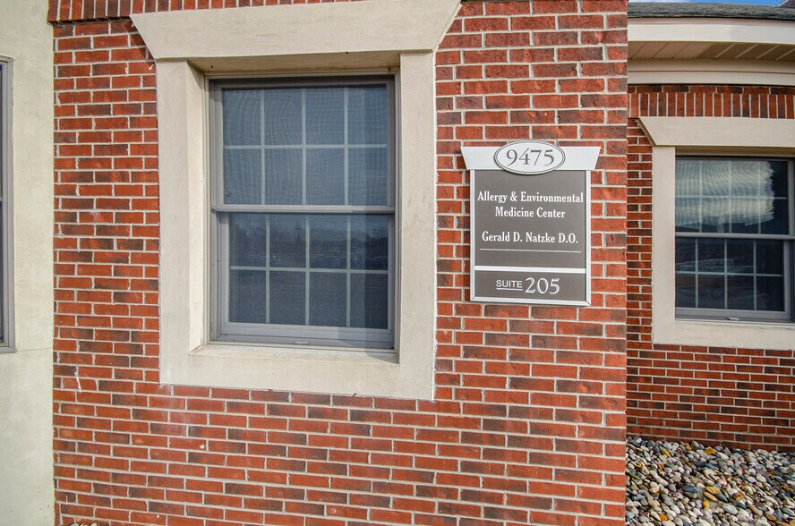 More Photos Of 9475 N Holly Rd, Grand Blanc Medical For Sale