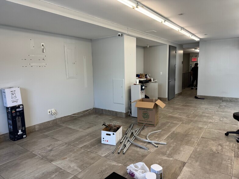 More Photos Of 314 52nd St, Brooklyn Apartments For Lease