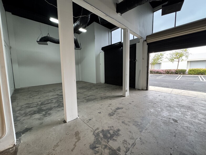 More Photos Of 16 Hughes, Irvine Unknown For Lease