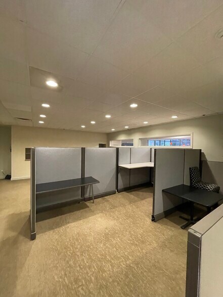 More Photos Of 1230 Congress St, Portland Hotel For Lease