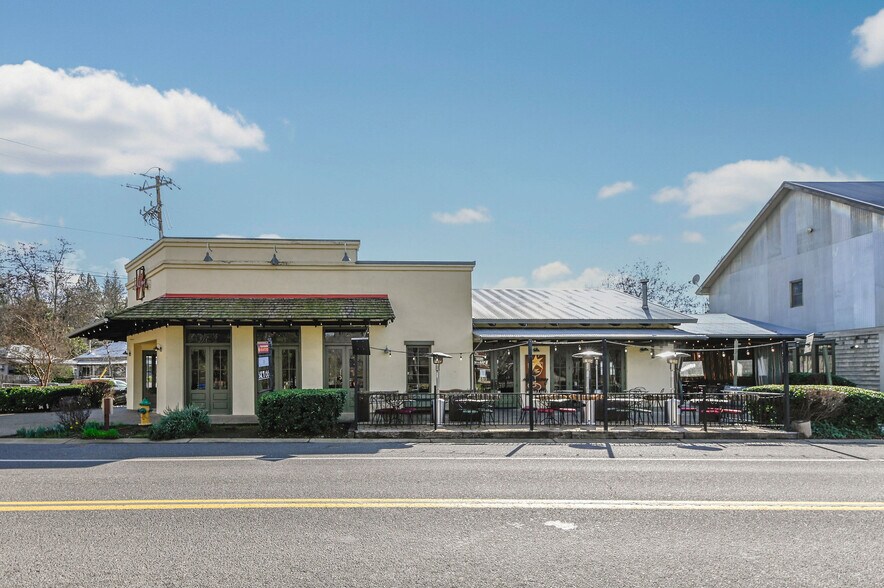 More Photos Of 191 Main St, Murphys General Retail For Sale