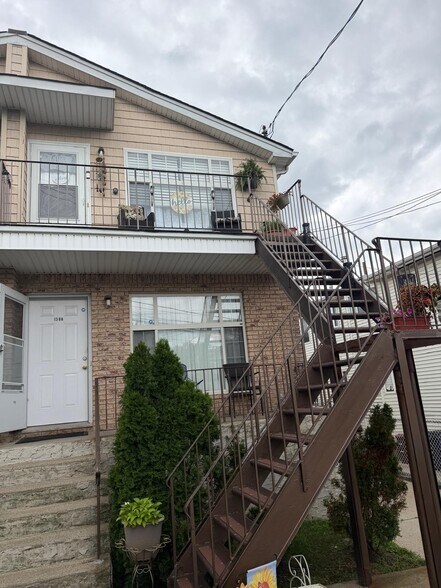 More Photos Of , Staten Island Multifamily For Sale