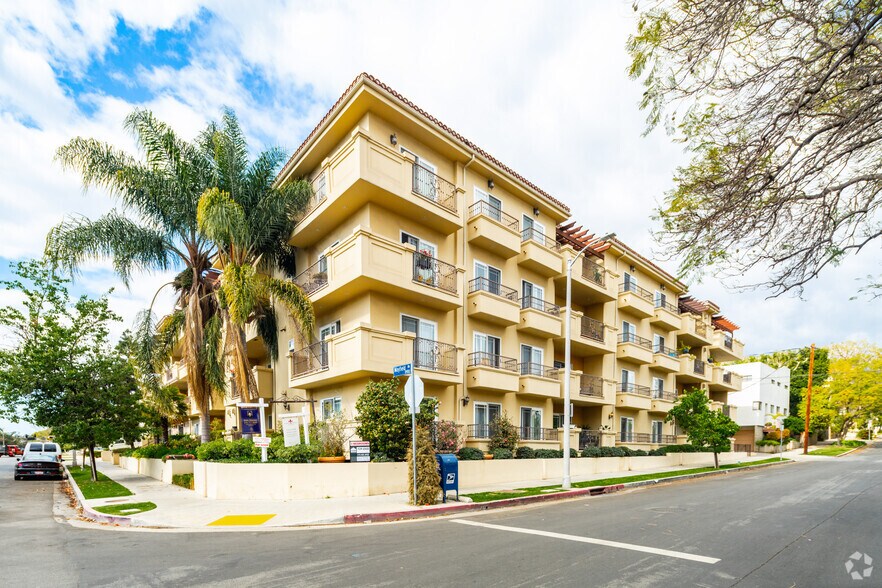 Primary Photo Of , Los Angeles Multifamily For Sale
