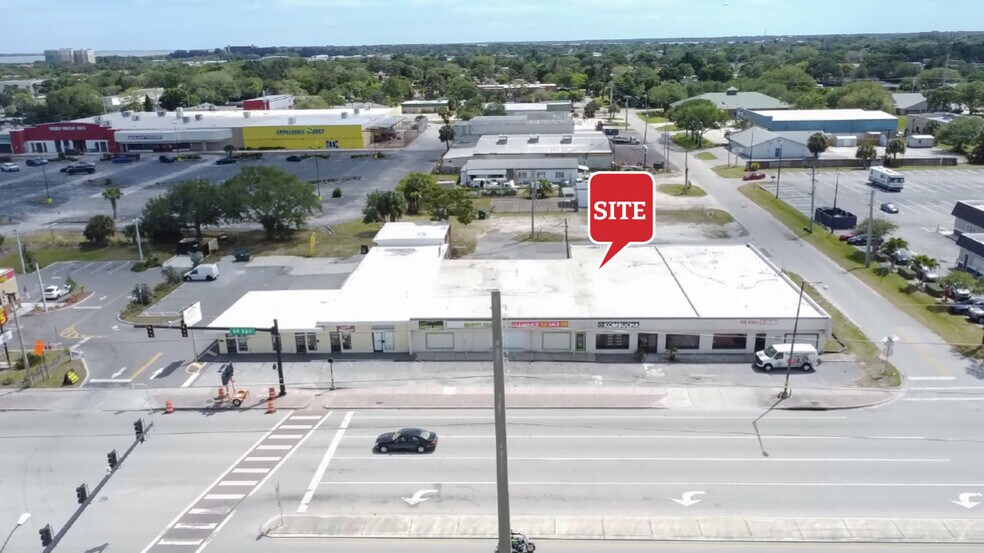 More Photos Of 235-259 E Merritt Island Cswy, Merritt Island General Retail For Sale