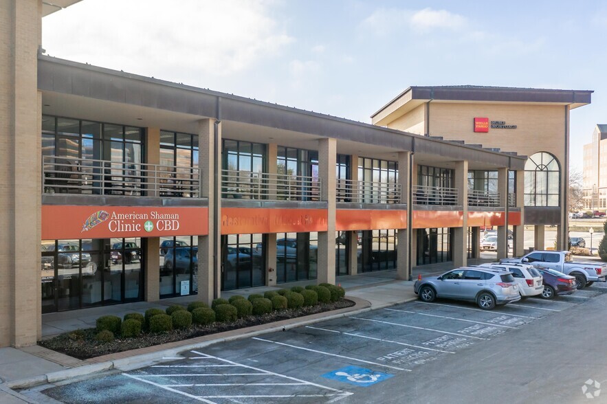 More Photos Of 7100 W College Blvd, Overland Park Storefront Retail Office For Lease