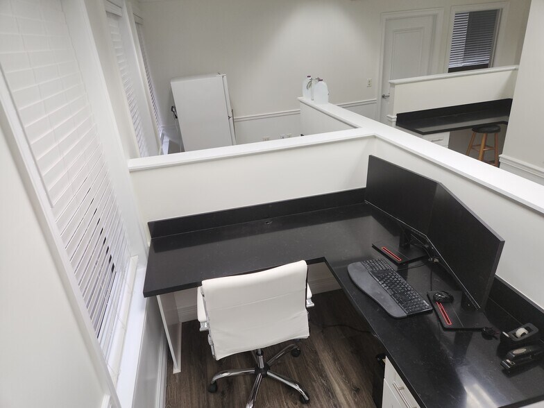 More Photos Of 3 Harvard Cir, West Palm Beach Office For Lease