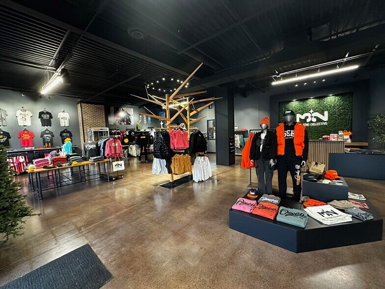 More Photos Of 233 Central Ave, Osseo Storefront For Sale