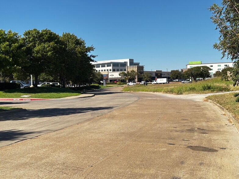 More Photos Of 3550 Regent Blvd, Irving Land For Sale
