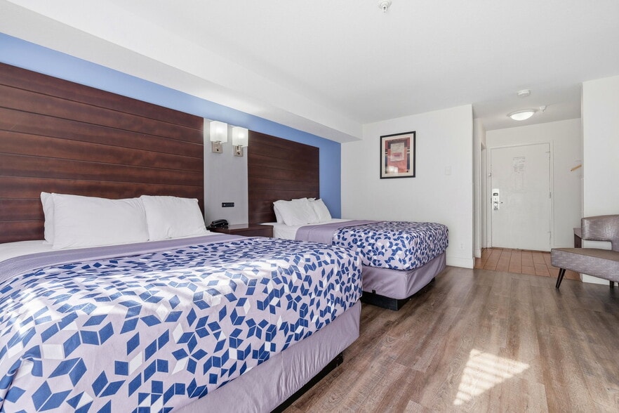 More Photos Of 600 Riverside Ave, Santa Cruz Hotel For Sale