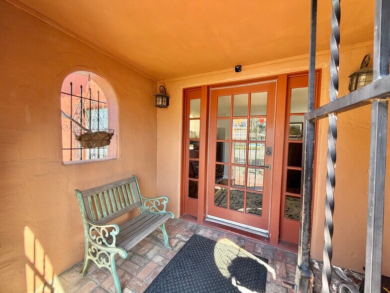 More Photos Of 1605 Capitola Rd, Santa Cruz Office For Lease