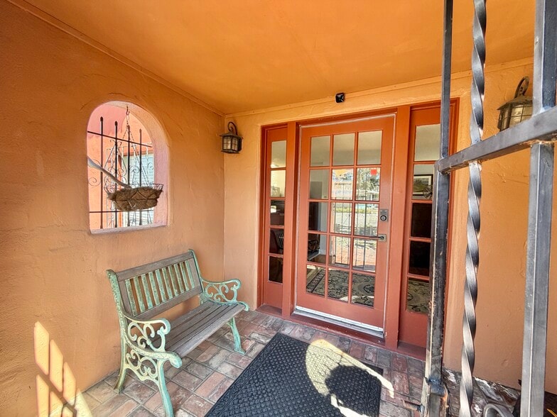 More Photos Of 1605 Capitola Rd, Santa Cruz Office For Lease