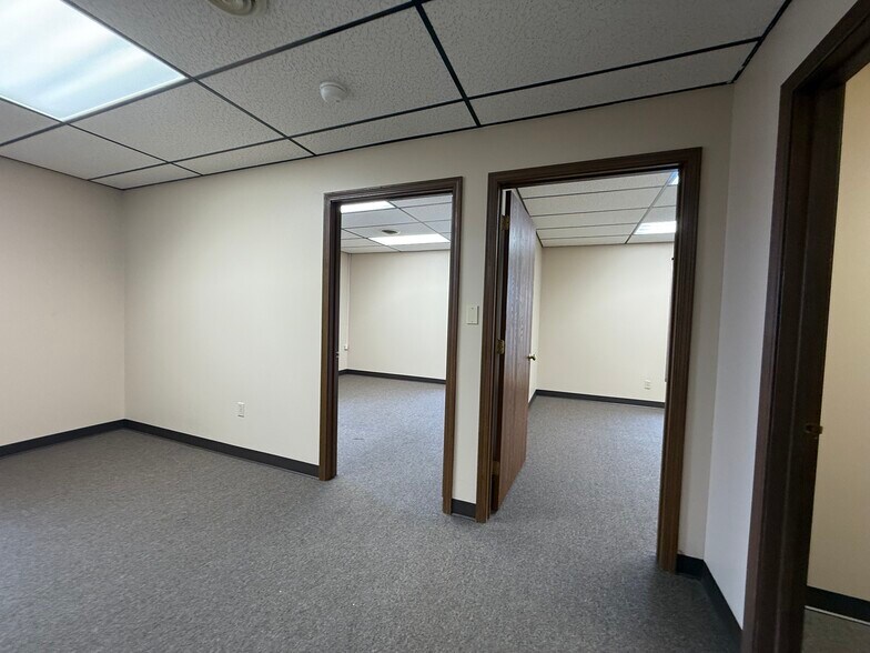 More Photos Of 51 N America Dr, West Seneca Office For Lease