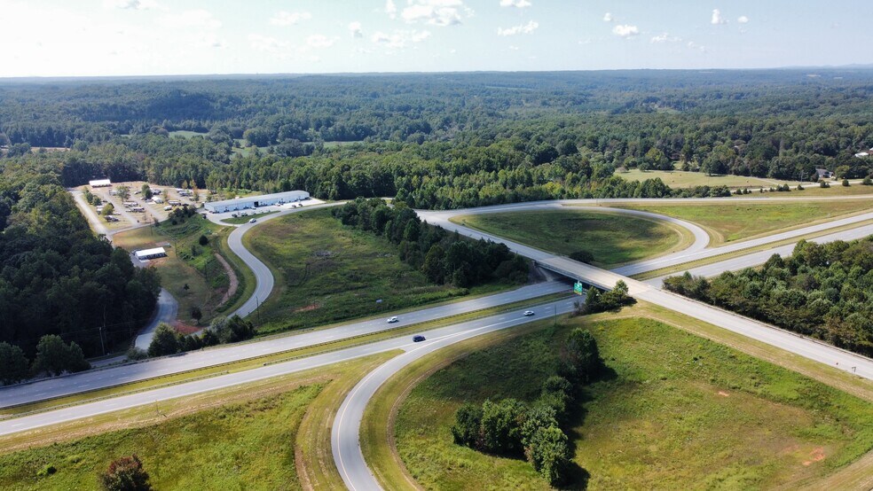 More Photos Of 6458 Service Rd, Yadkinville Industrial For Lease