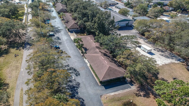 More Photos Of 1258 W Bay Dr, Largo Medical For Lease