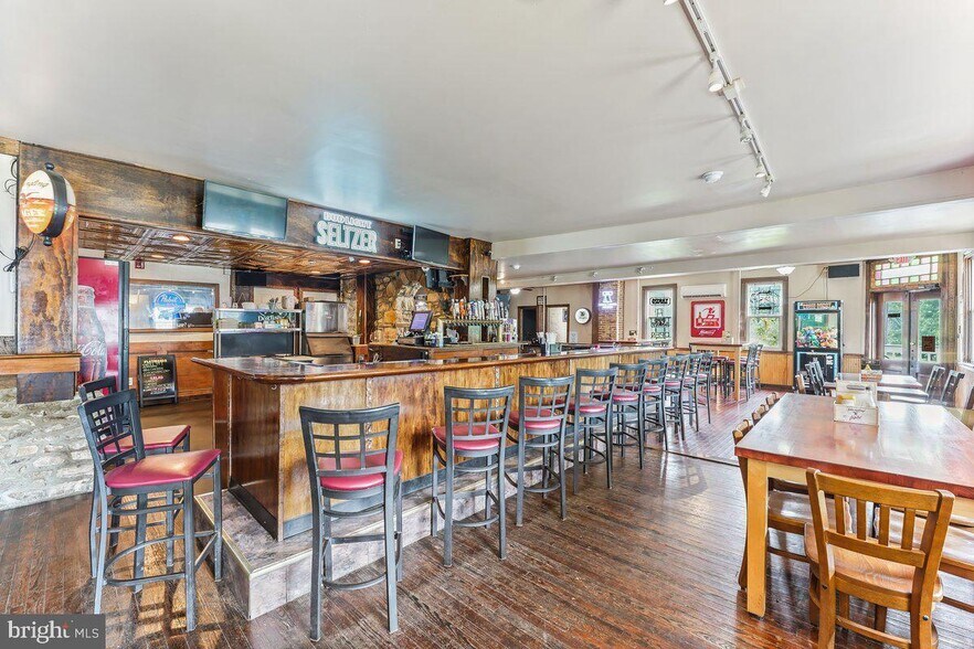 More Photos Of 2116 Old Route 100, Bechtelsville Restaurant For Sale