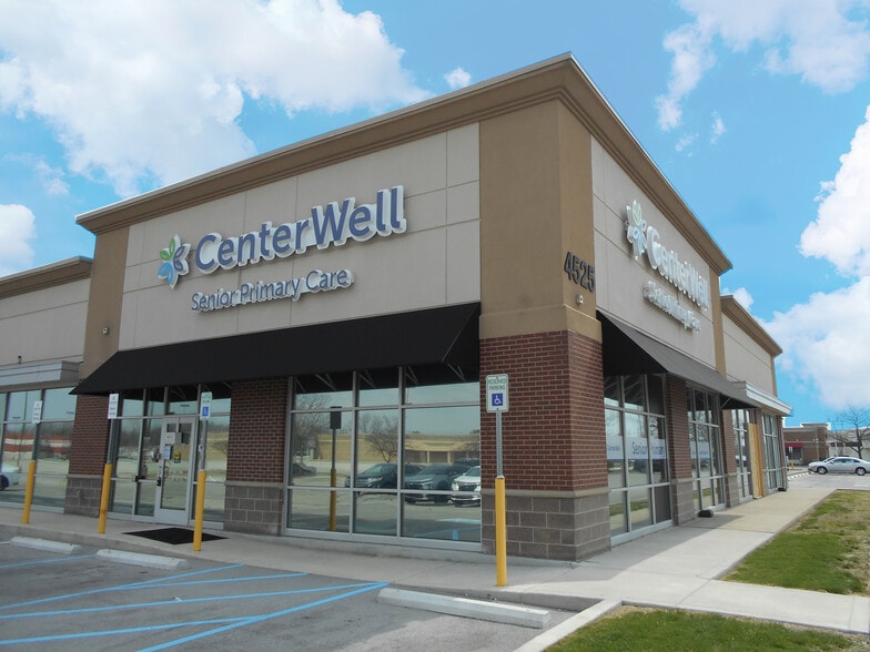 More Photos Of 4525 Lafayette Rd, Indianapolis General Retail For Lease