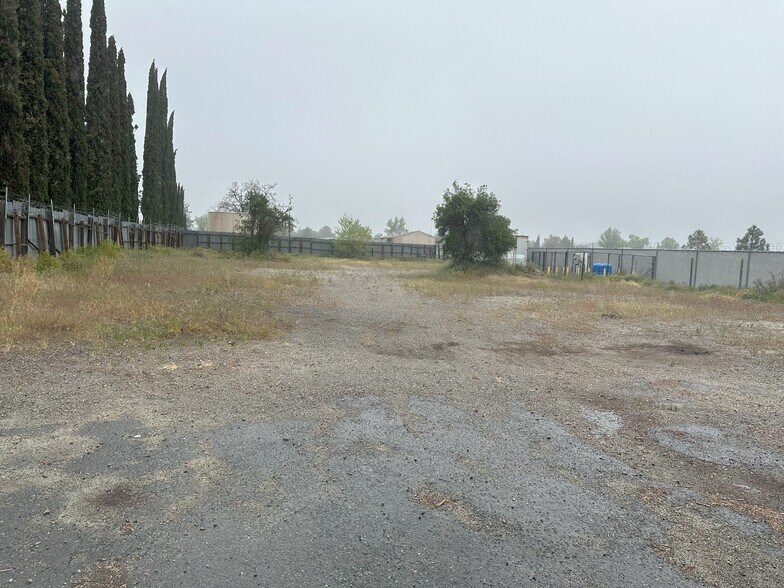 More Photos Of State Hwy 371, Anza Light Distribution For Lease