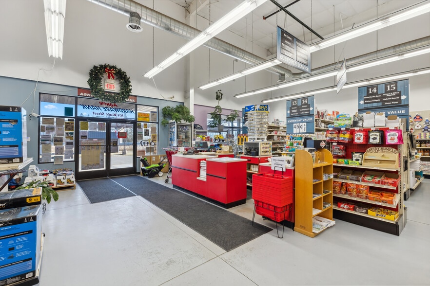 More Photos Of 104 Wall st, Onamia General Retail For Sale