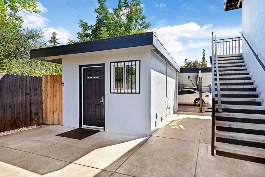 More Photos Of 433 Sonoma Ave, Santa Rosa Apartments For Sale