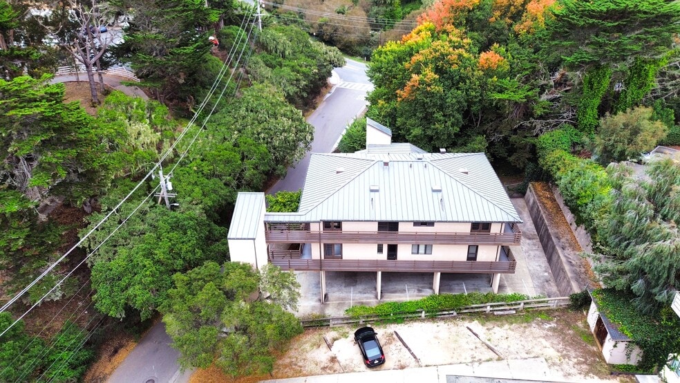 More Photos Of 910 Major Sherman Ln, Monterey Medical For Sale