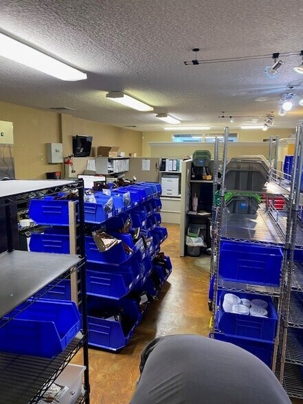 More Photos Of 1021 W Fairbanks Ave, Winter Park Freestanding For Sale