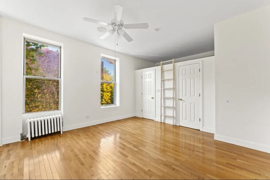 More Photos Of 164 6th Ave, Brooklyn Apartments For Sale