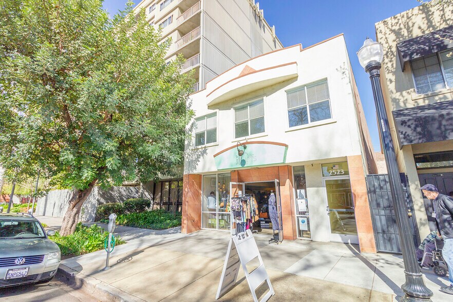 More Photos Of 2523 J St, Sacramento Office For Sale