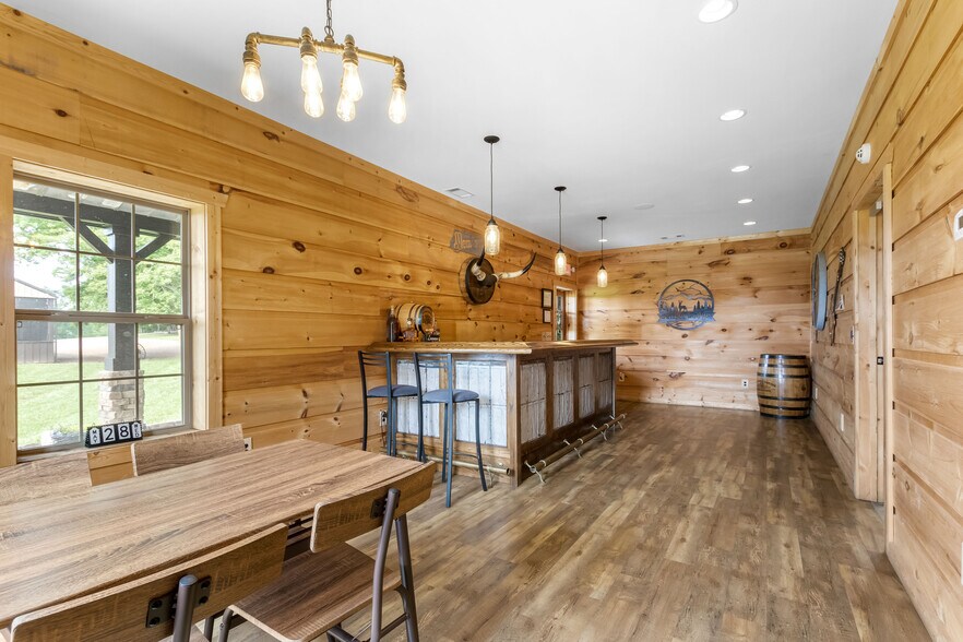 More Photos Of 1049 Oregon Rd, Lascassas Specialty For Sale