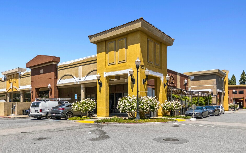 More Photos Of 969 Story Rd, San Jose General Retail For Sale