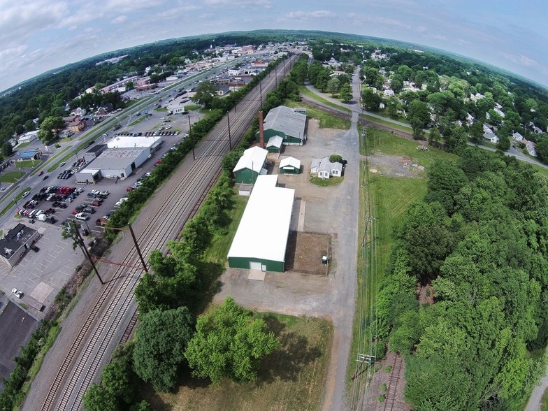 More Photos Of 200 S Post Rd, Aberdeen Warehouse For Lease