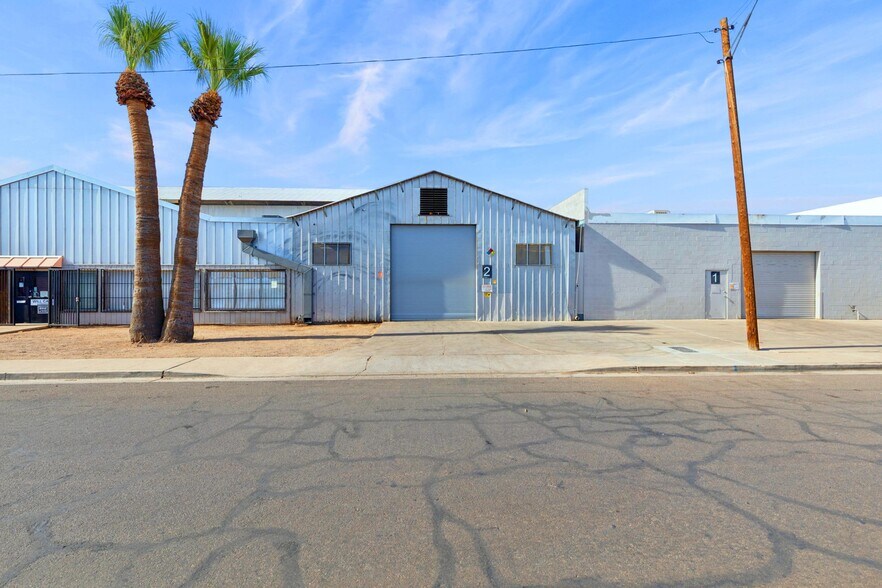 More Photos Of 1821 E Madison St, Phoenix Manufacturing For Sale