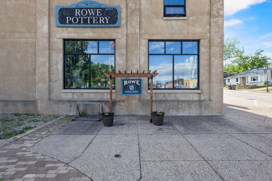 More Photos Of 108-110 E Main St, Cambridge Storefront For Sale