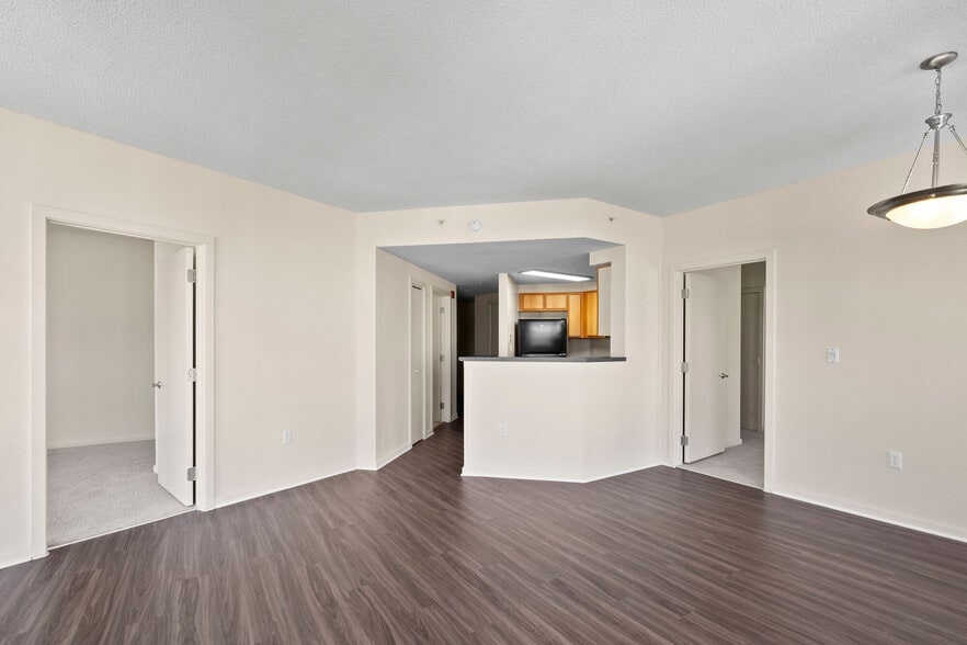 More Photos Of 1-49 N Howard St, Baltimore Unknown For Lease