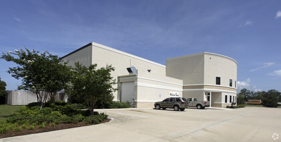 More Photos Of 501 Johnny F Smith Blvd, Slidell Warehouse For Lease