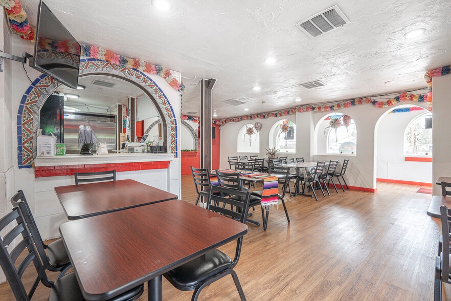 More Photos Of 3103 Highway 20, Sweet Home Restaurant For Sale