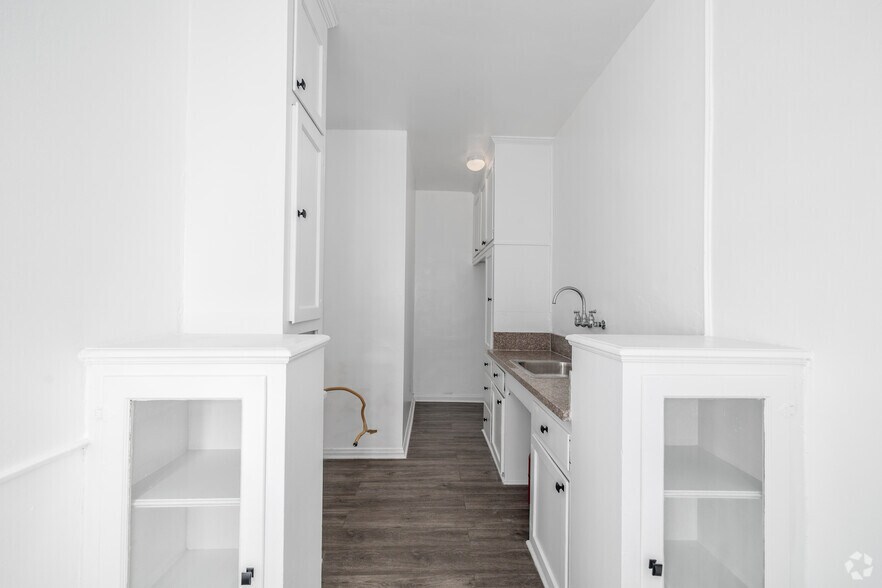 More Photos Of 601 N Rossmore Ave, Los Angeles Apartments For Sale
