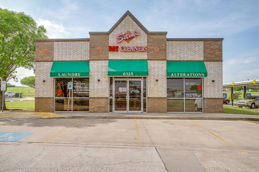 Primary Photo Of 6325 Lake Worth Blvd, Fort Worth General Retail For Sale