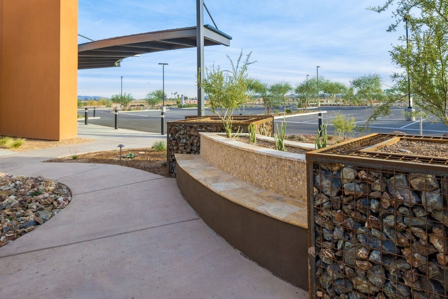 More Photos Of 7330 N 99th Ave, Glendale Medical For Lease