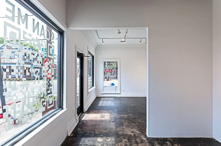 More Photos Of 217 Fairview Ave, Houston Freestanding For Lease