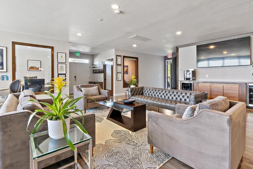 More Photos Of 7280 Blue Hill Dr, San Jose Office For Lease
