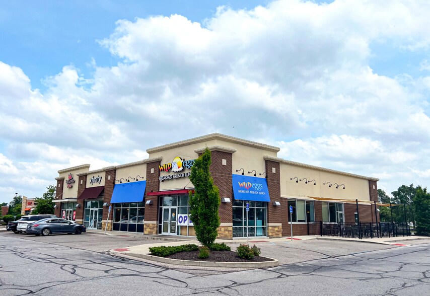 More Photos Of 9769 E US 36, Avon Fast Food For Sale