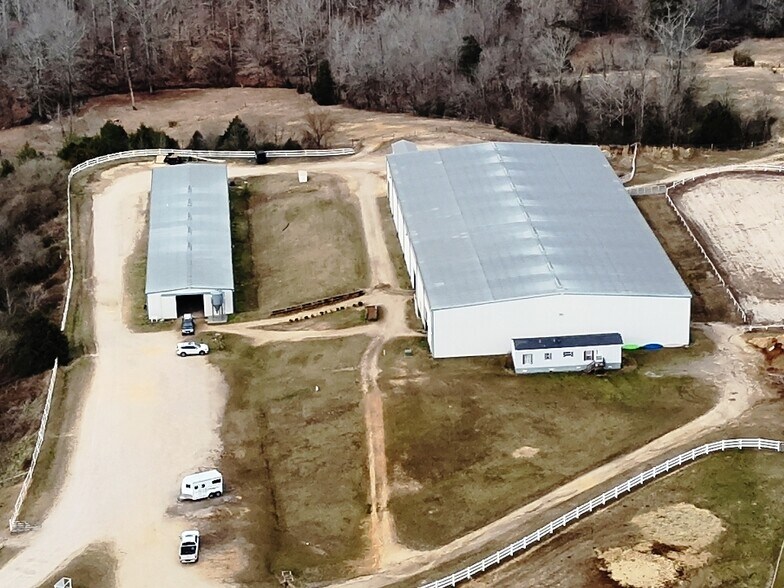 More Photos Of 12310 Gammon rd, Providence Horse Stables For Sale