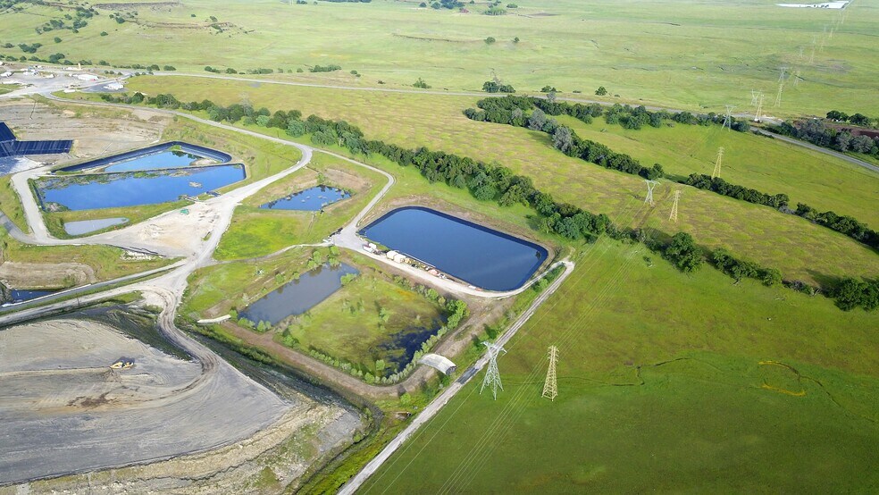 More Photos Of 1 Neal rd, Paradise Land For Sale