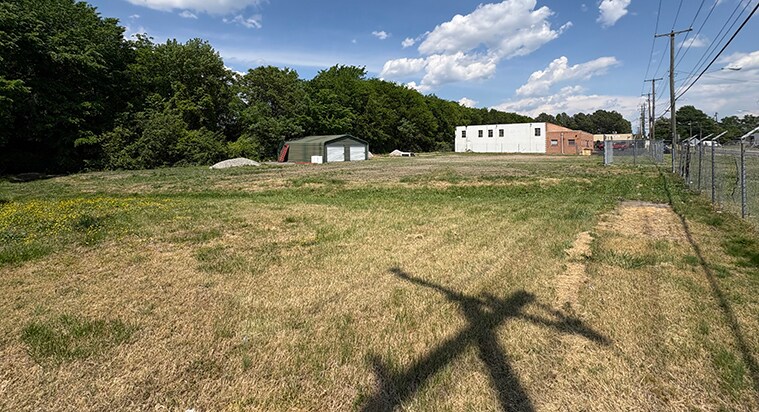 More Photos Of 5000 Old Midlothian Tpke, Richmond Land For Lease